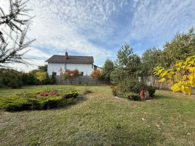 Land for sale in Pyrogovo, with utility connections