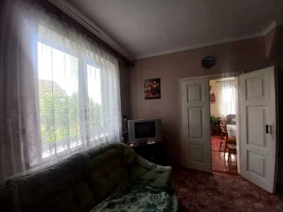House. Novydvirska Street, Riven