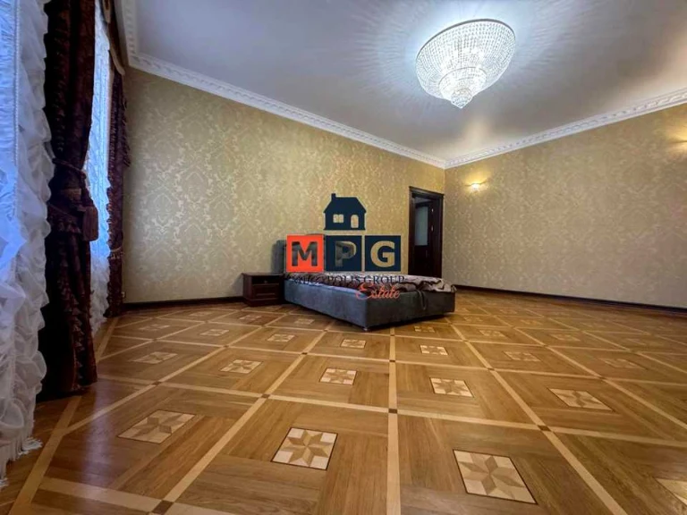 Квартира. Харків, Мироносицька вулиця