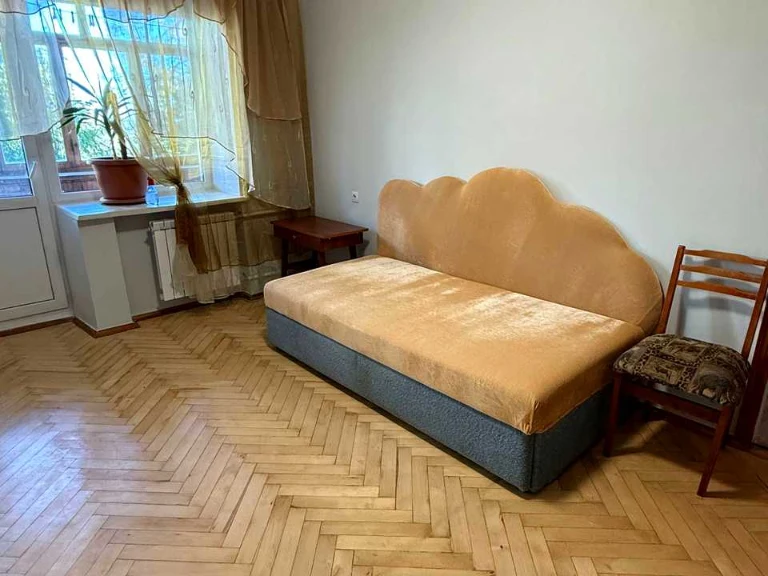 Квартира. Київ, Нагірна вулиця