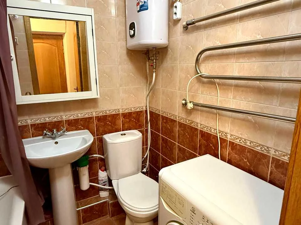 Apartment. Nagorna st., Kyiv