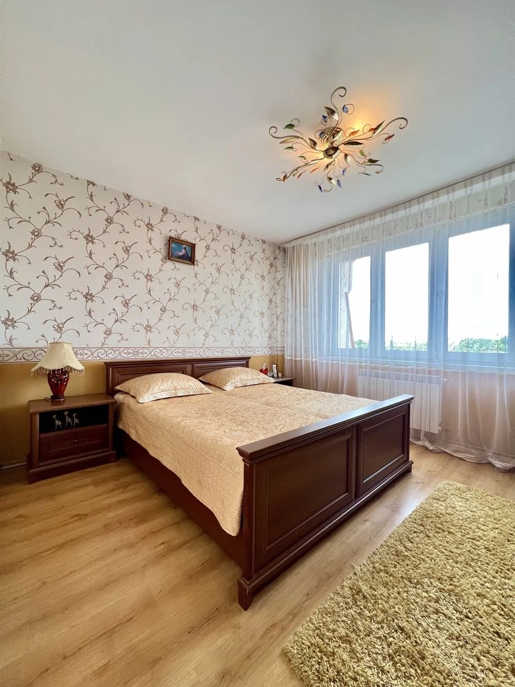 4 room apartment 140 sq m with renovation, two-level, Frankivsky district