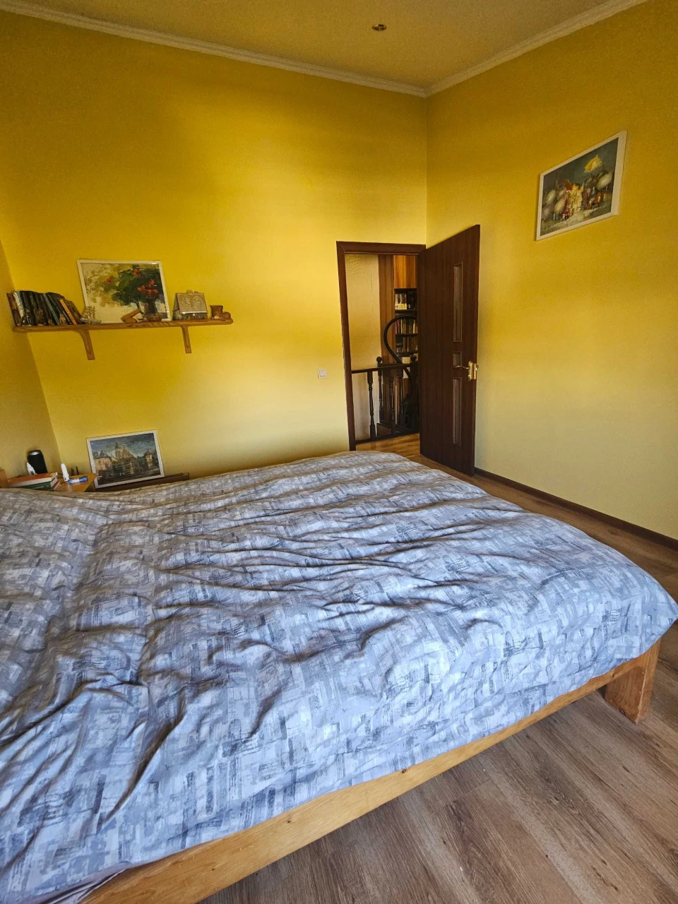 ул. В. ВЕЛИКОГО (бичн.) 4-х комн. квартира 114 кв.м.