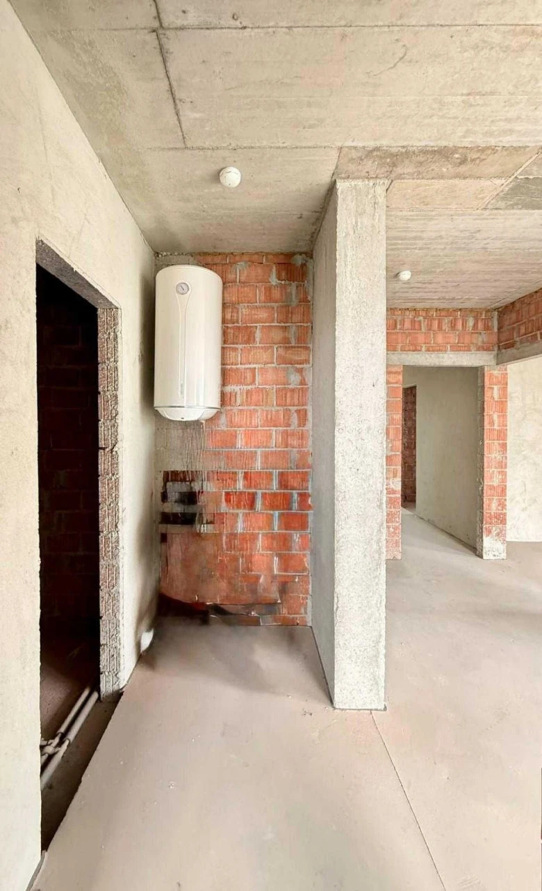 2-bedroom apartment in 0-cycle, Pasichna Street, building heating