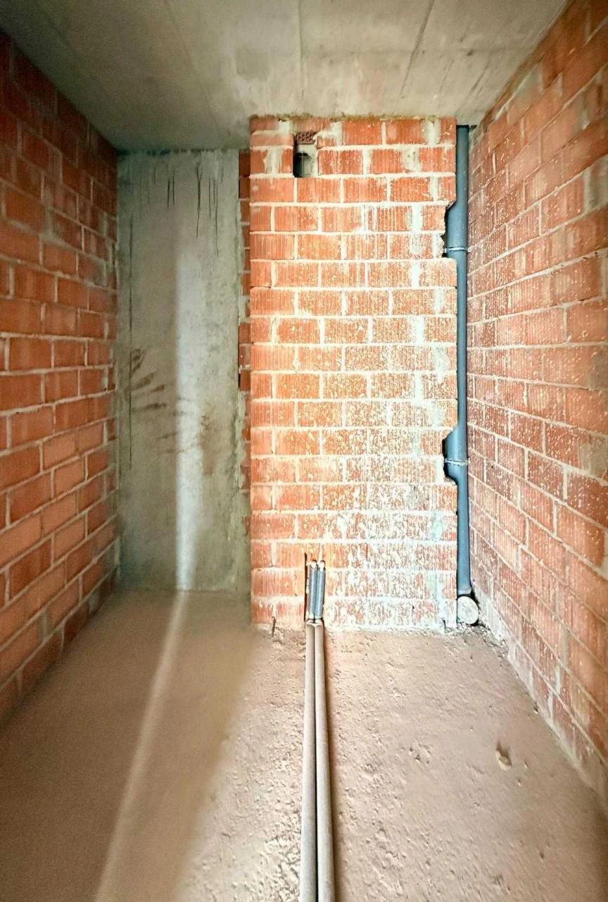 2-bedroom apartment in 0-cycle, Pasichna Street, building heating