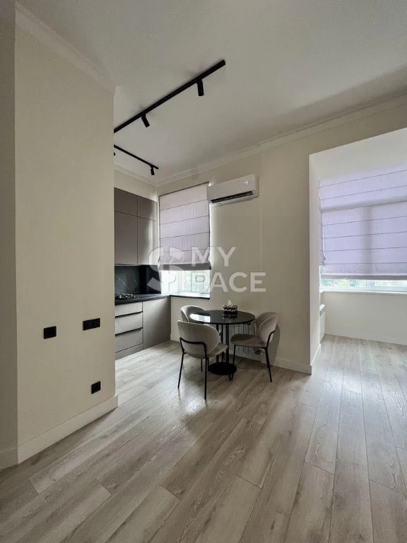 1 room 43 m in Tarasivska, Zhylianska, Saksaganskoho