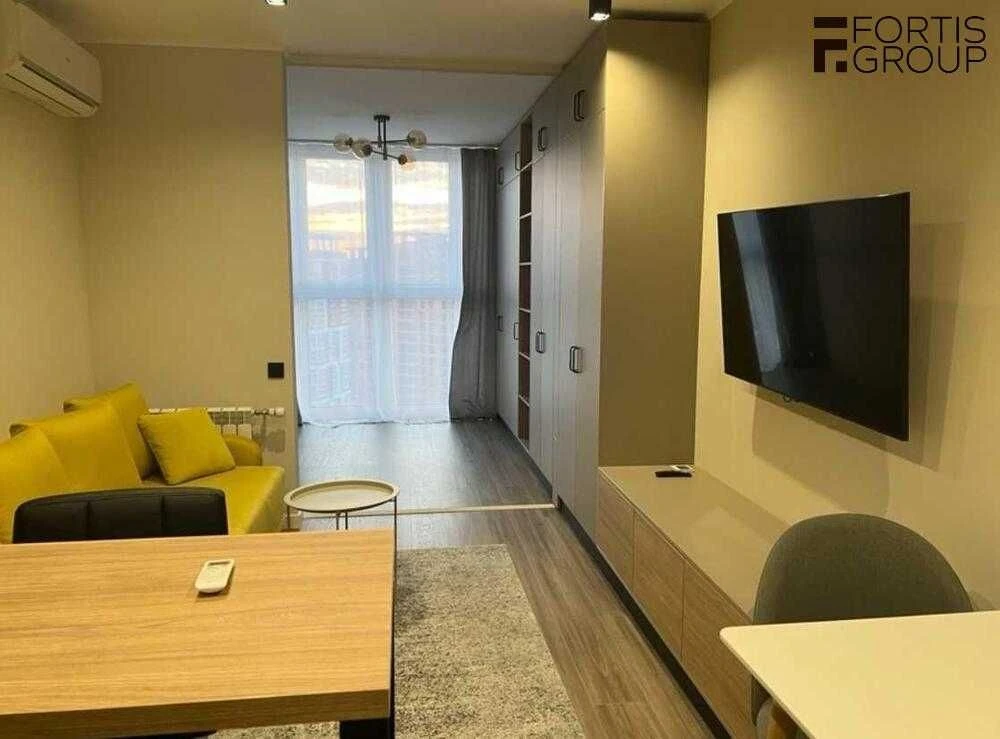 Sale of Smart Apartment in Rusanivska Havian Mikolskya Slob