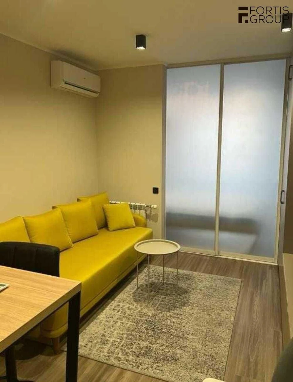 Sale of Smart Apartment in Rusanivska Havian Mikolskya Slob