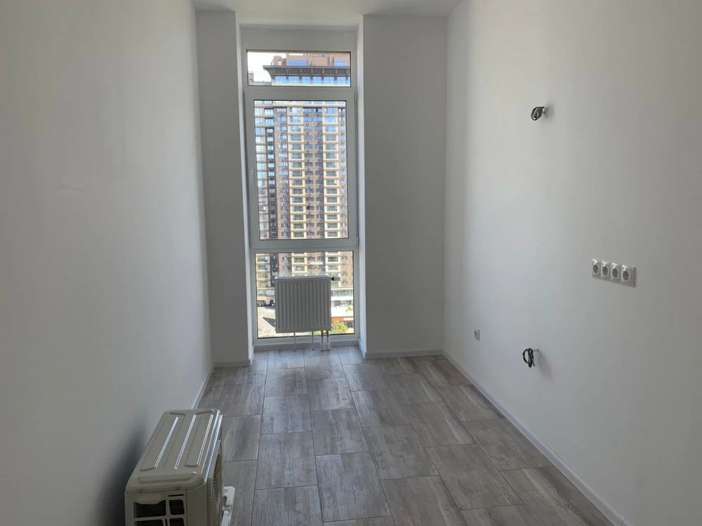 Sale of 2-room apartment 64 sq.m. Smart Plaza Obolon, Levka Lukyanenko Street