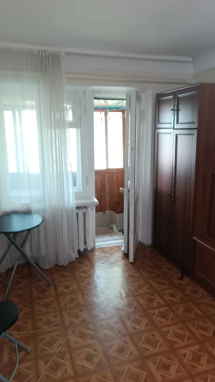 Однокімнатна квартира місто Київ вулиця Вишгородська 31
