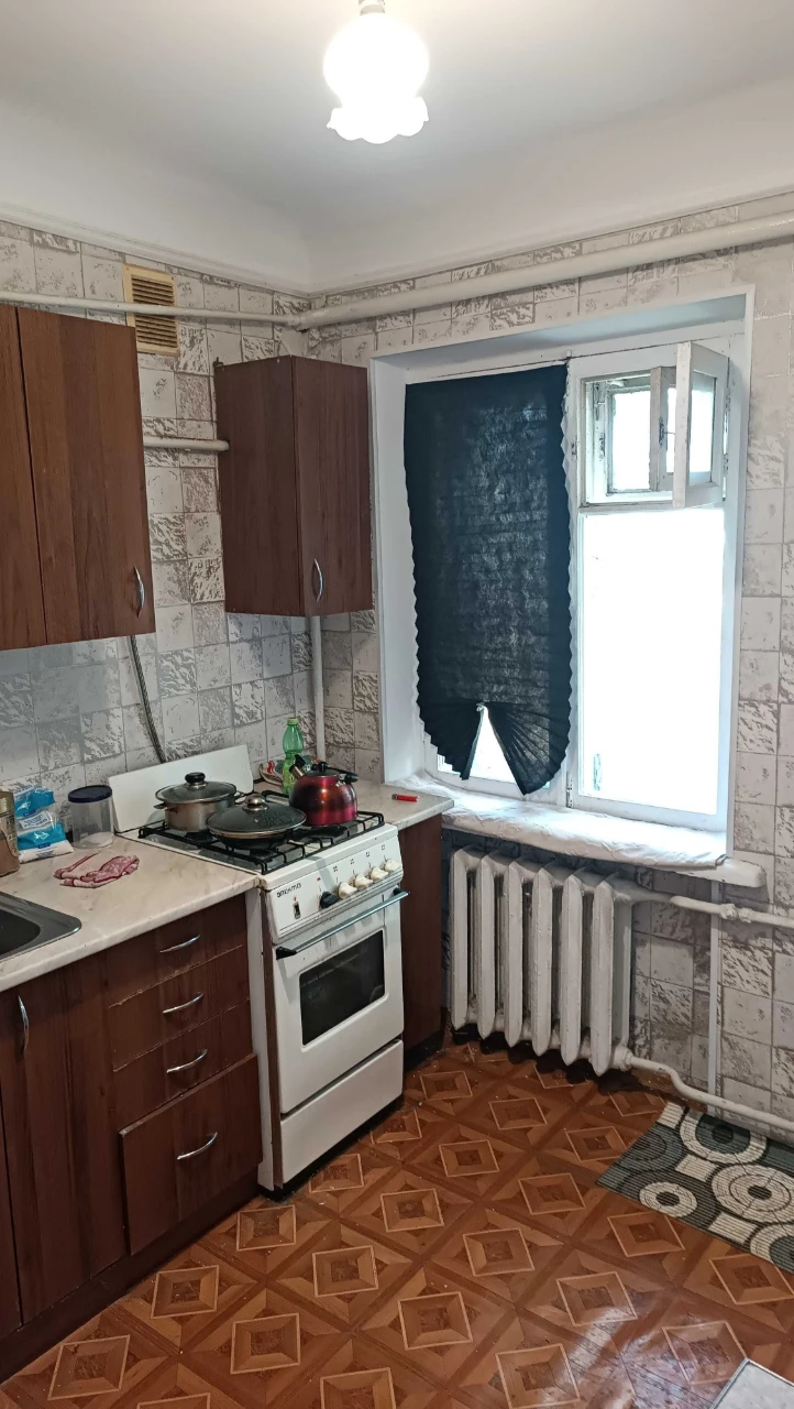 Однокімнатна квартира місто Київ вулиця Вишгородська 31