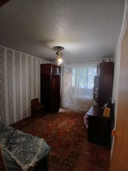 3-room apartment in Alekseevka. 1st floor. For sale. 29,000 rubles! Video+