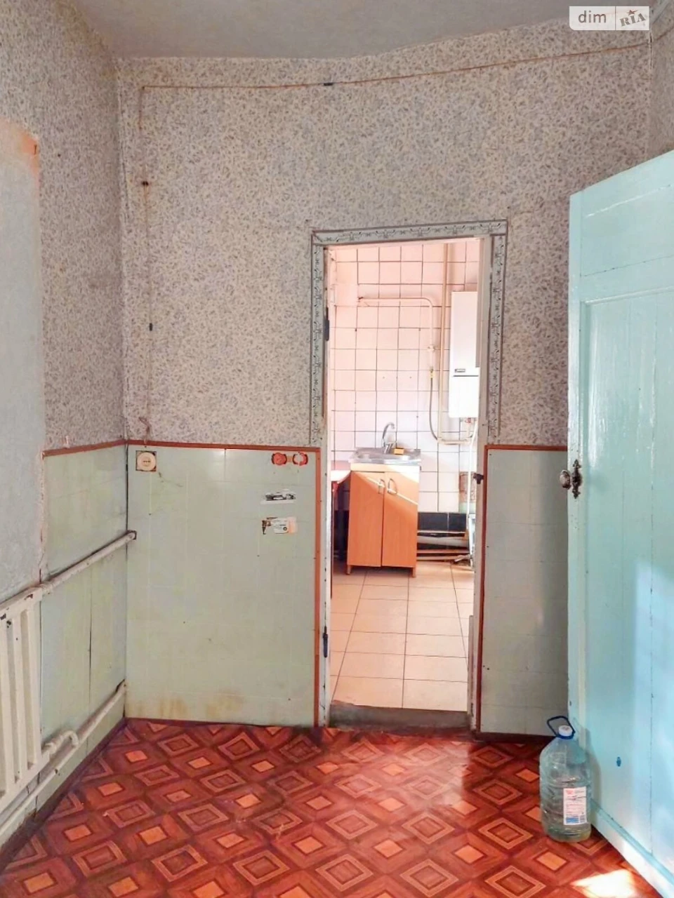 Single-Family House for Sale