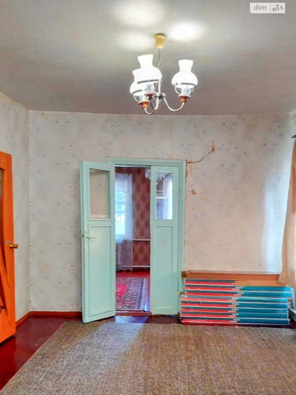Single-Family House for Sale