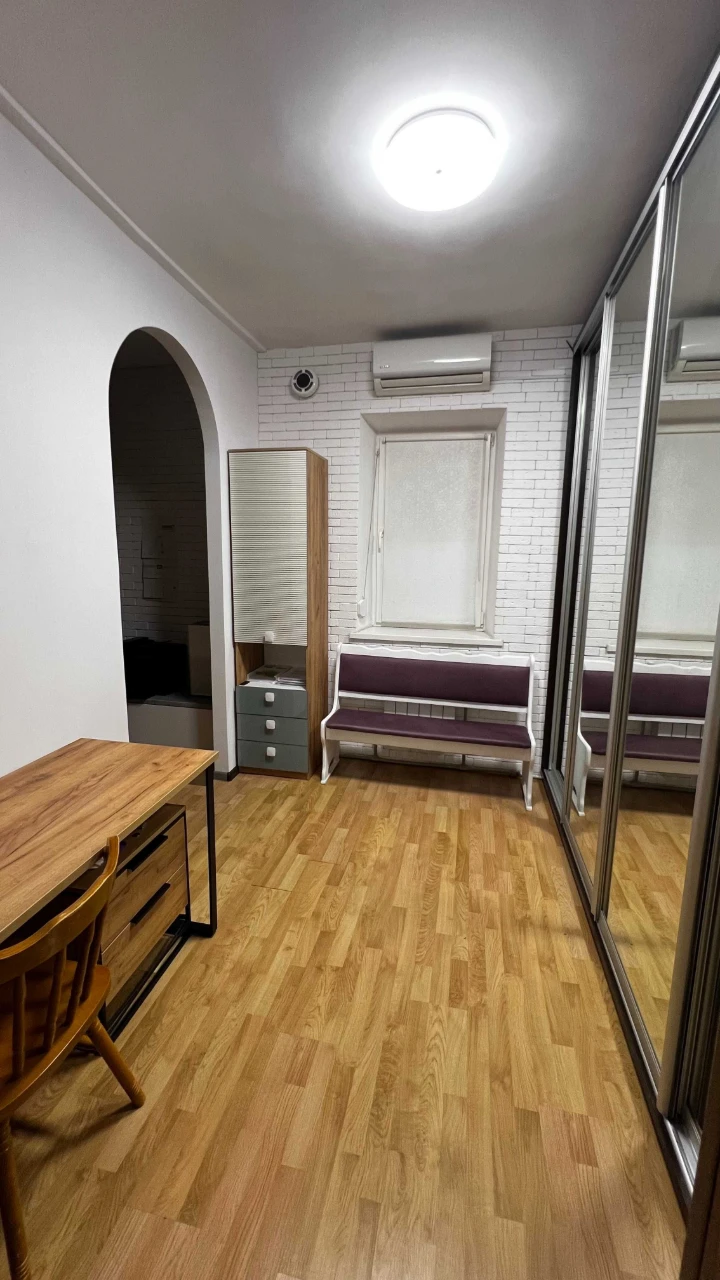 Detached house for sale in Dnipro with pool and sauna