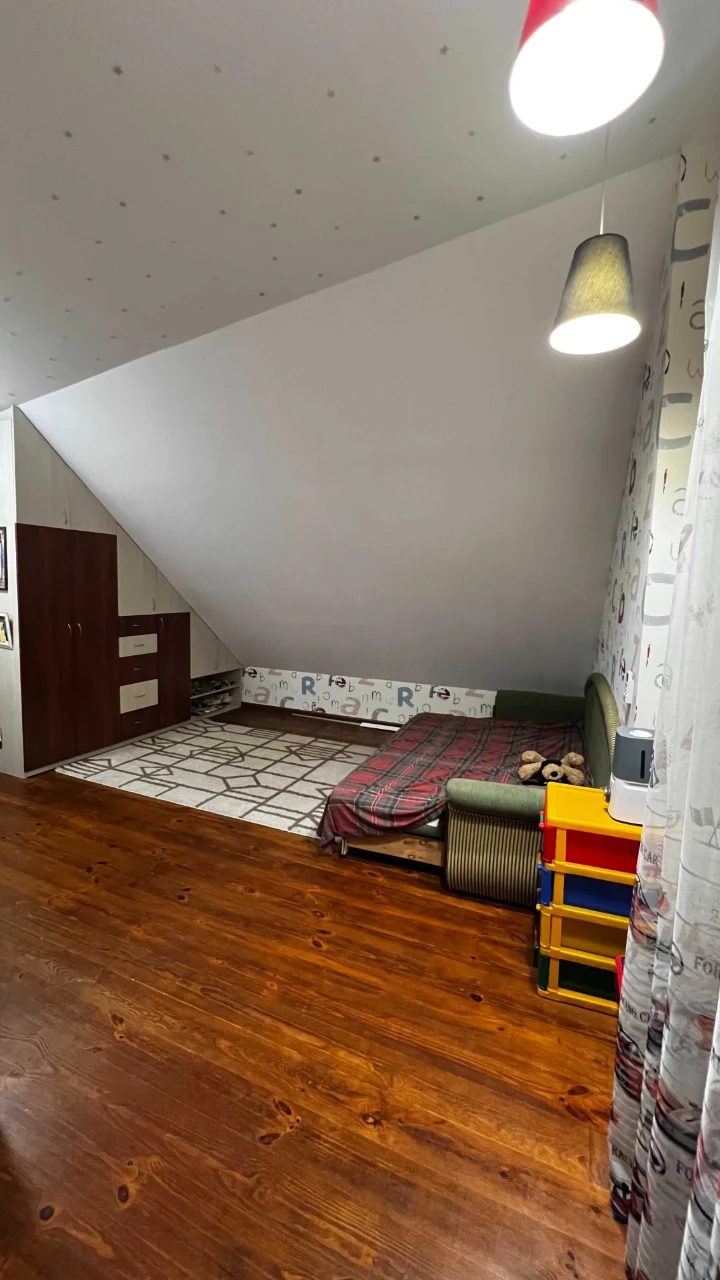 Detached house for sale in Dnipro with pool and sauna
