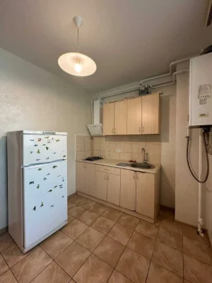 5-room apartment on the 5th floor