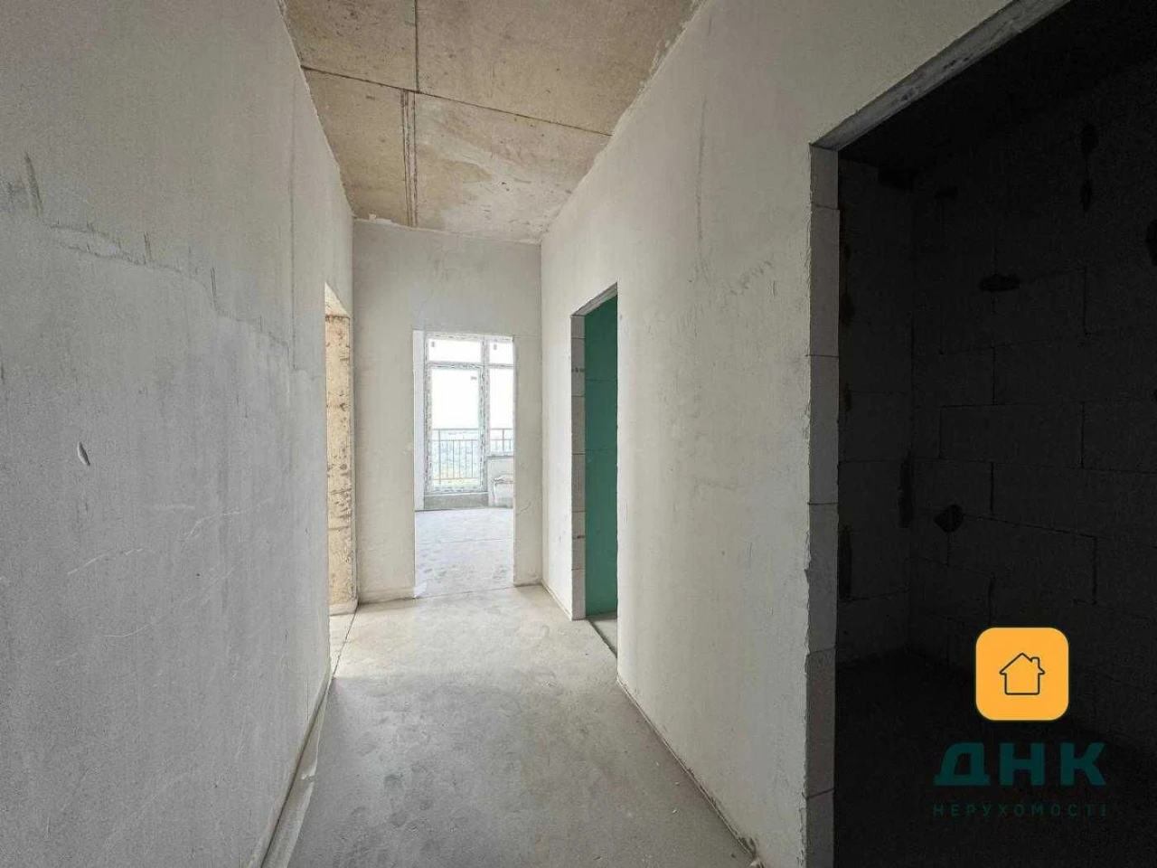 ‼️ 2-room apartment 55 sq m ‼️ Without renovation ‼️ Terrace ‼️ Красноva Street