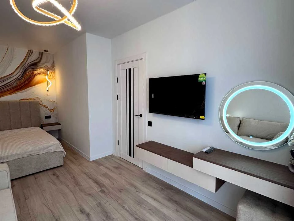 Apartment. Ivano-Frankivsk, Knıhınyın Street