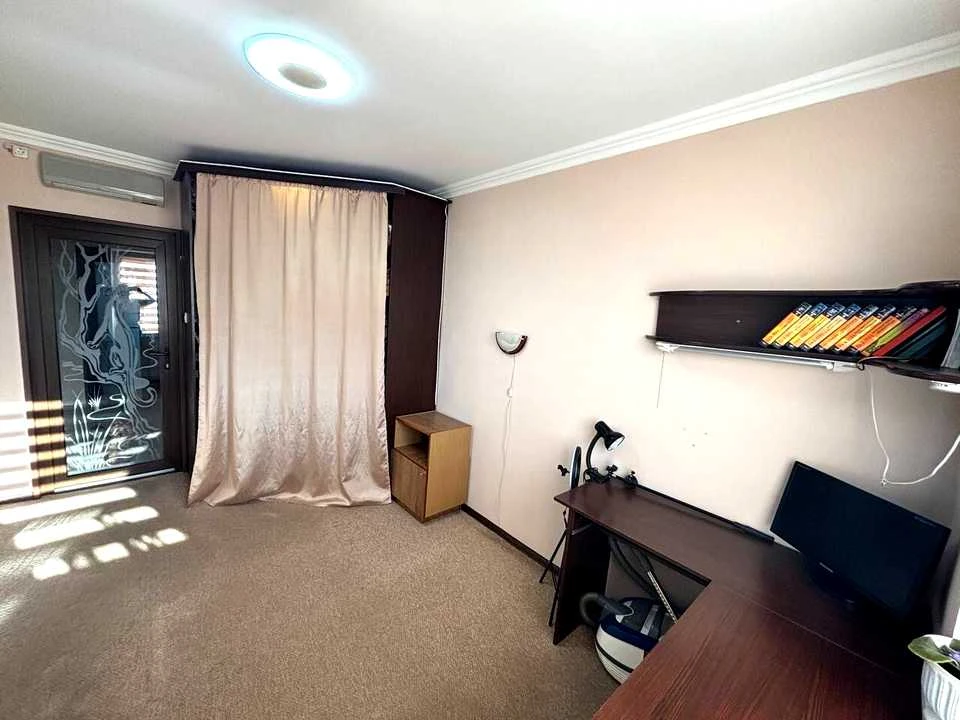 Apartment. Ivano-Frankivsk, Juliana Celewich Street