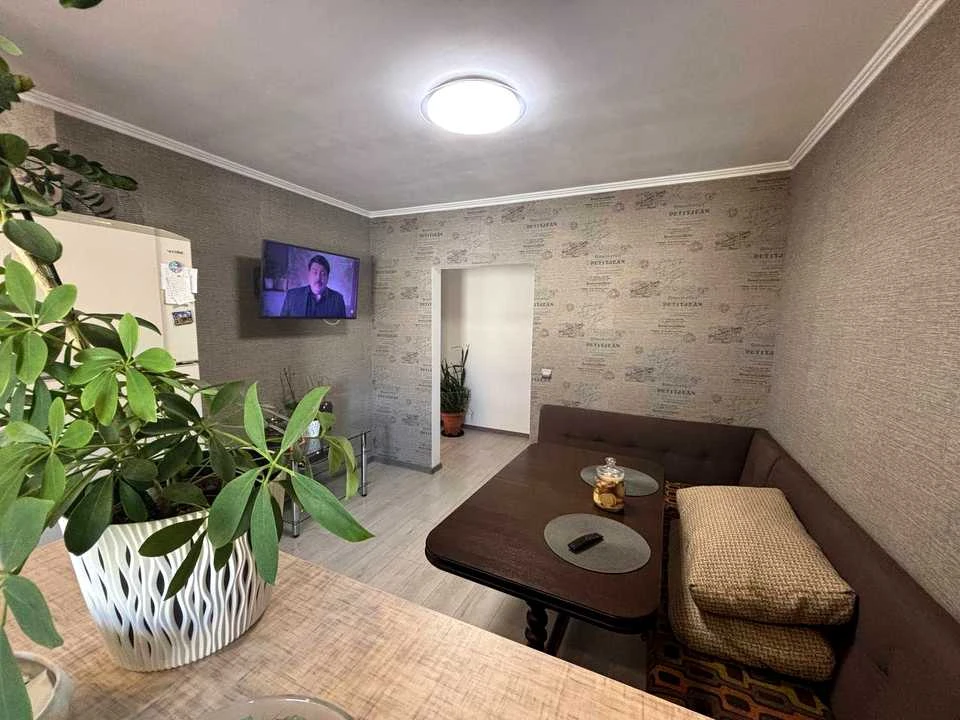 Apartment. Ivano-Frankivsk, Juliana Celewich Street