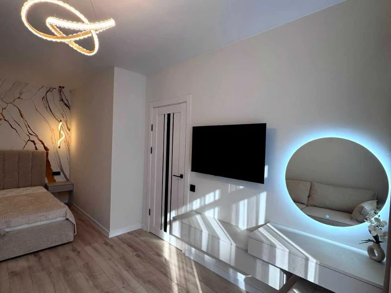 Apartment. Ivano-Frankivsk, Knıhınyın Street