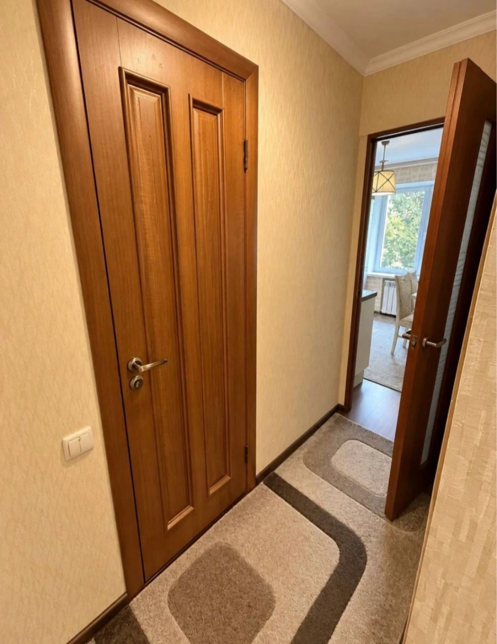 Center 2-room apartment with improved layout