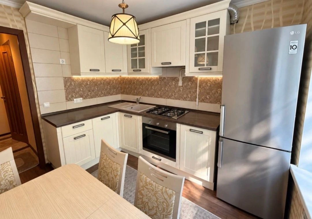 Center 2-room apartment with improved layout
