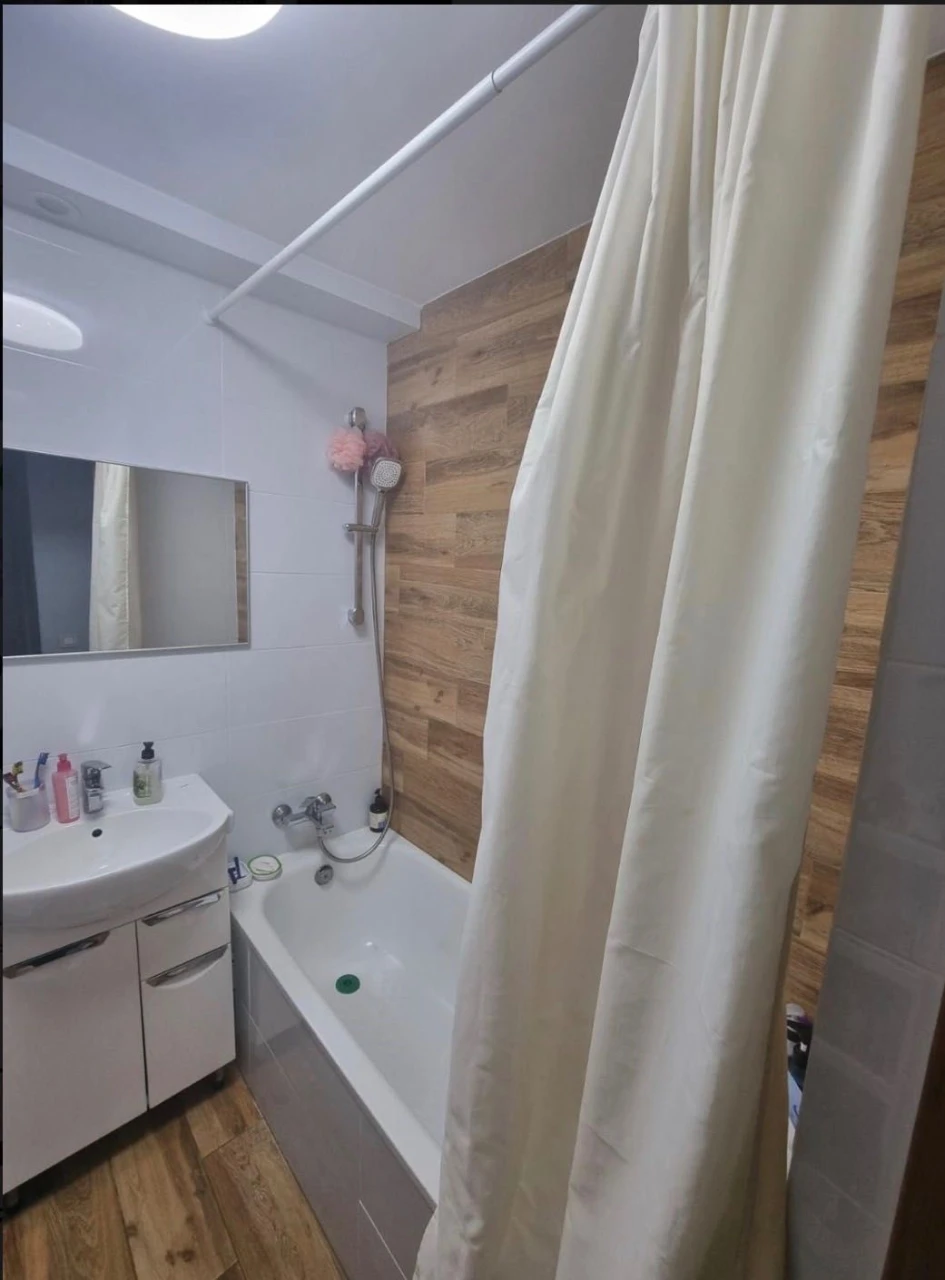 3-room apartment, center, st. I. Tsendea