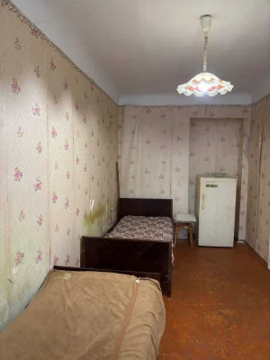 Продаж 2-кімнатної квартири, мікрорайон Південно-Захід, вул.