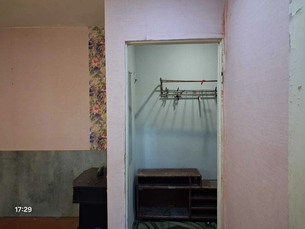 Sale of a 3-bedroom apartment, Kazbet area.