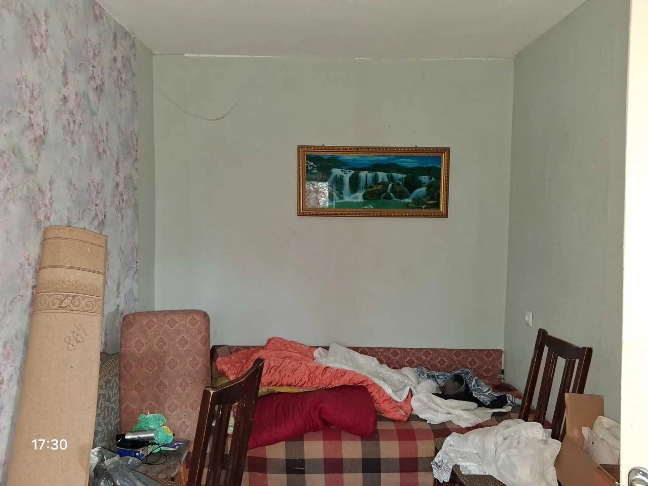 Sale of a 3-bedroom apartment, Kazbet area.