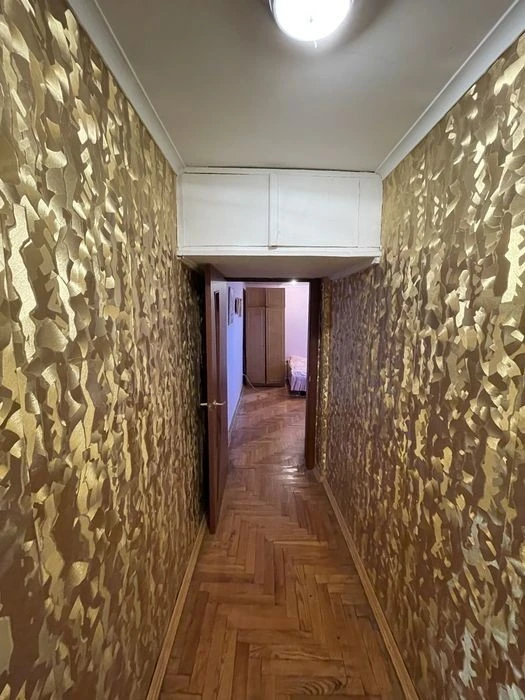 For sale 3-room apartment on Beresteyskyi Ave. 39, KPI