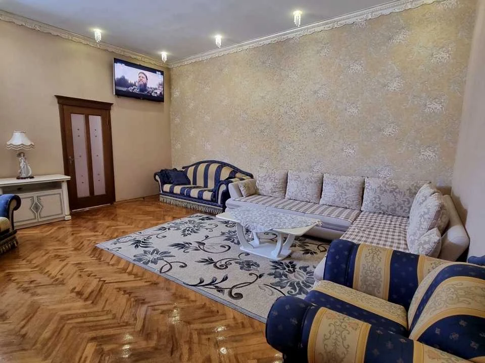 Квартира. Львів, Ференца Ліста, вул.