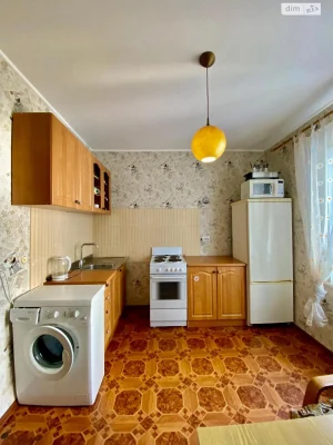 Довгострокова оренда квартири в Лісовому Масиві