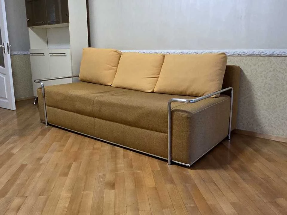 Apartment. Kyiv, Mezhigirska st.