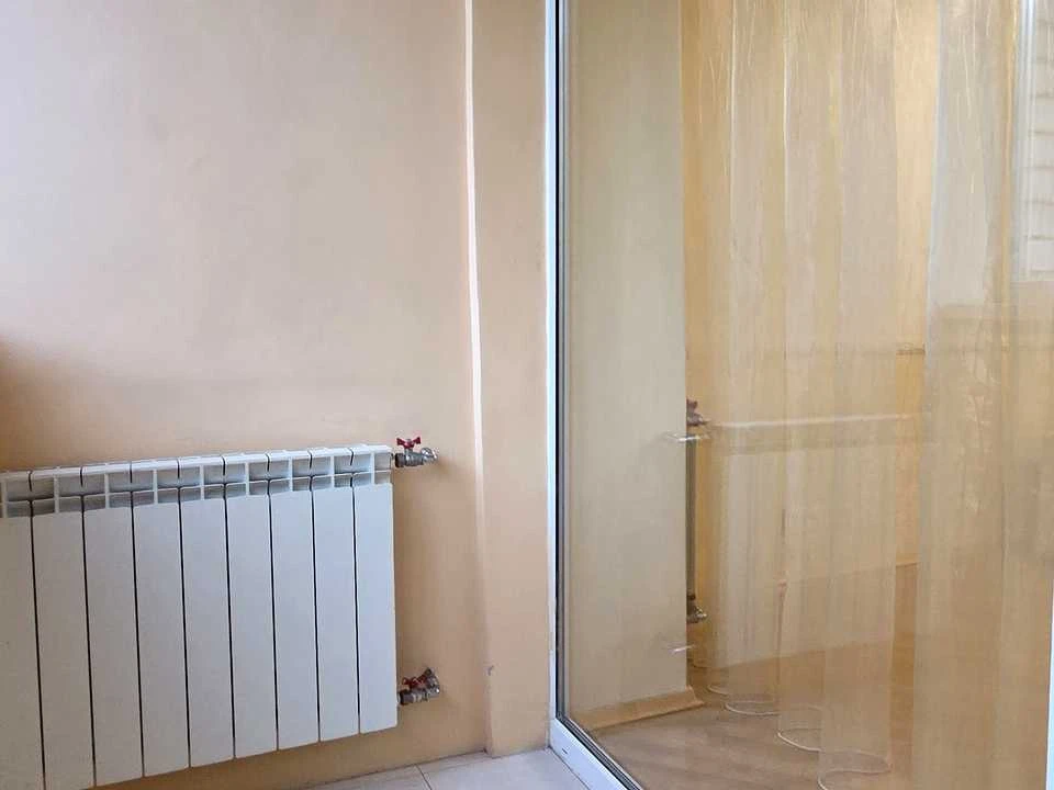 Apartment. Kyiv, Mezhigirska st.