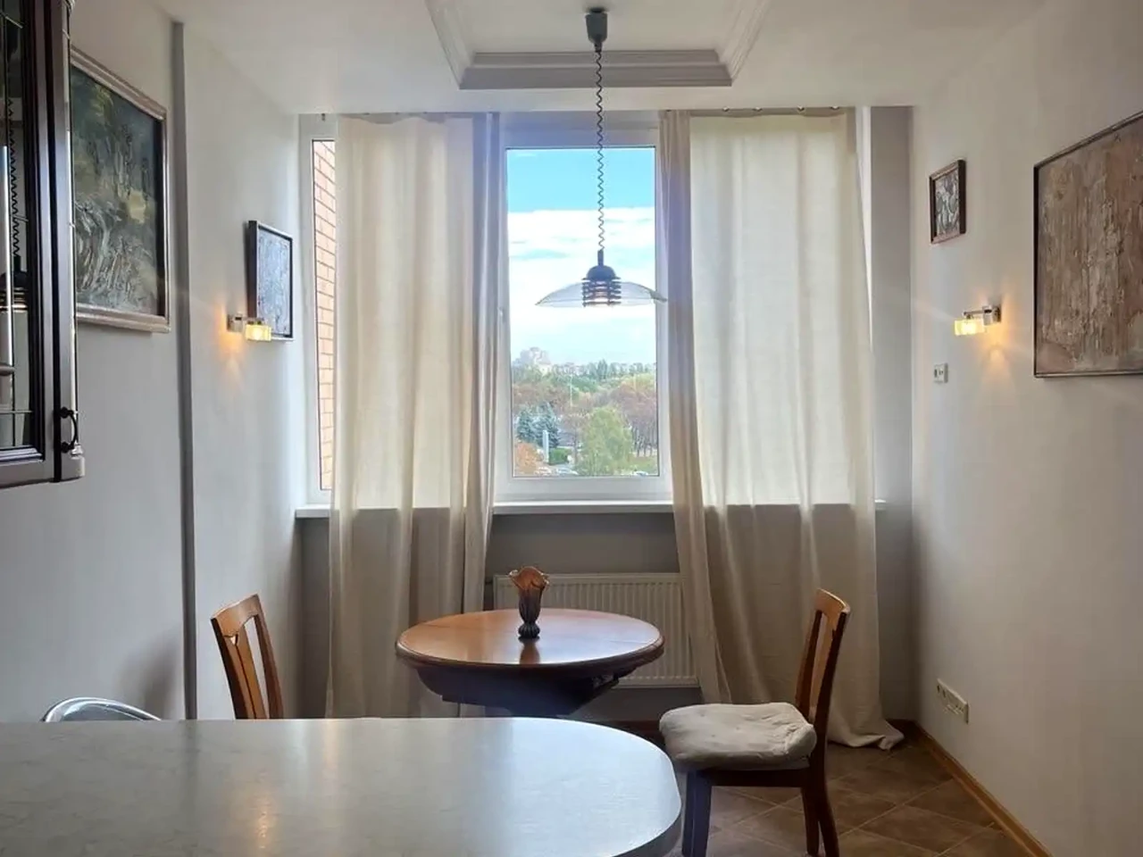 Rent 2-room apartment 65 m² on the 10th floor.