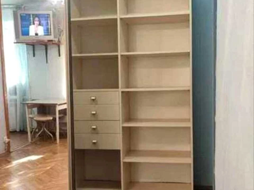Квартира. Київ, Олександра Лазаревського вул.
