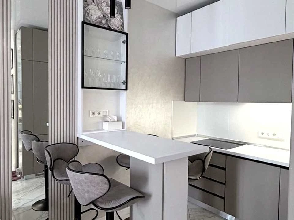 Apartment. Kyiv, Дніпровська набережна вул.