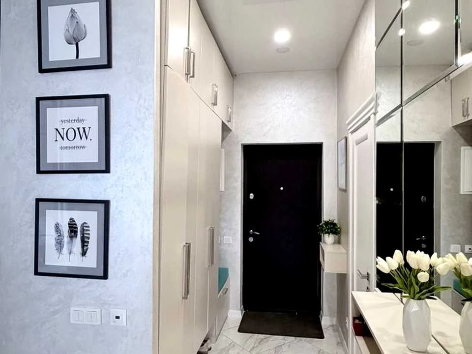 Apartment. Kyiv, Дніпровська набережна вул.