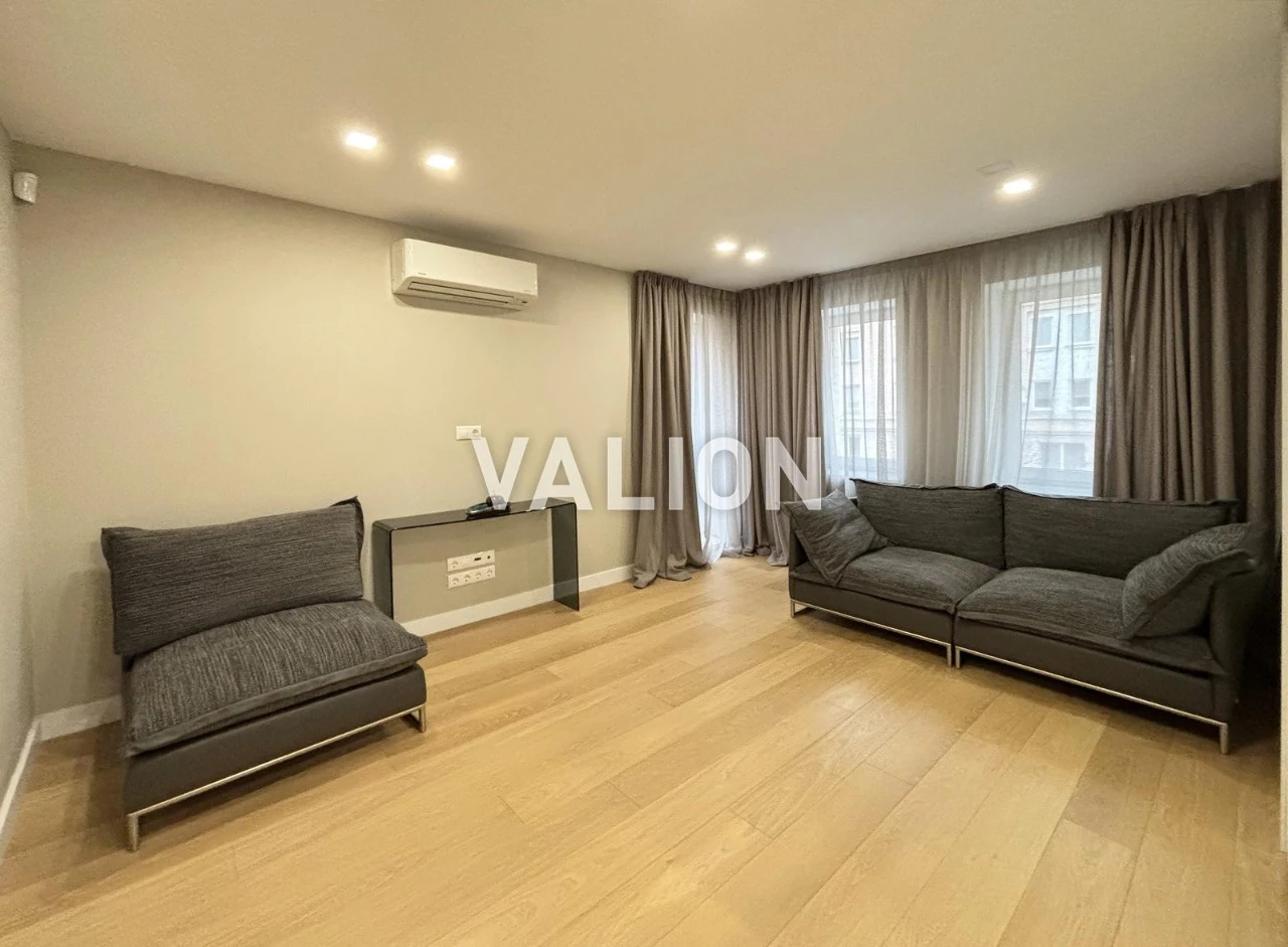 Sale of a 3-room apartment in Podilsky district, Kostyantinovska st. 51