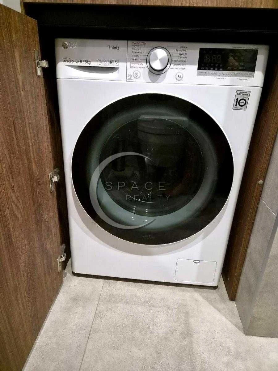 Apartment for sale: 1-bedroom apartment in ЖК Seven Дніпровська набере