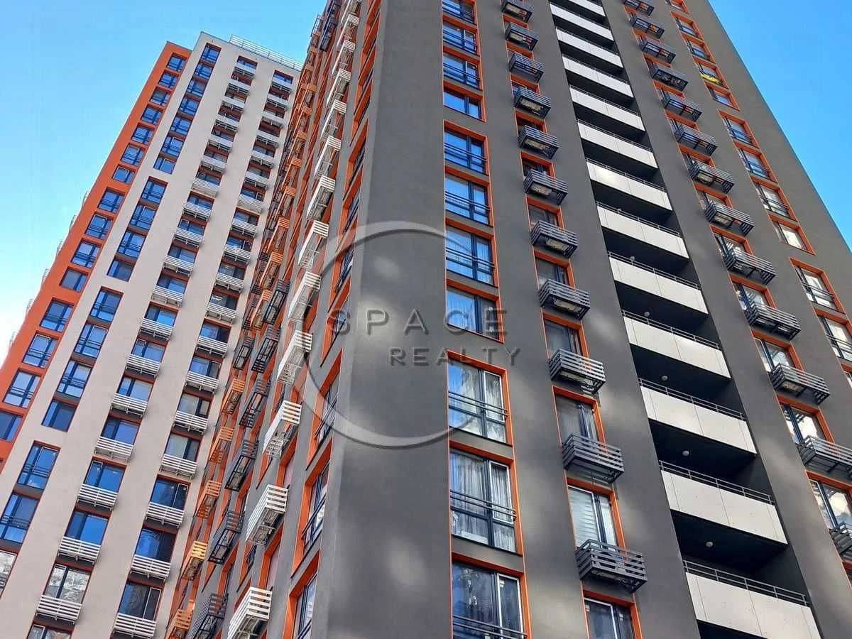Apartment for sale: 1-bedroom apartment in ЖК Seven Дніпровська набере