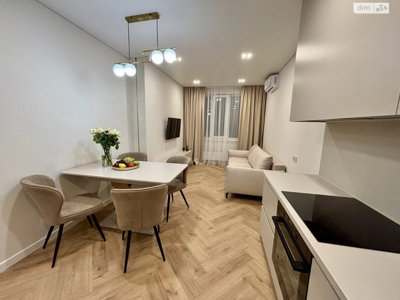Продається квартира, Лук'янівка