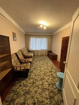 For Sale: Apartment on Jordan Street 18, Obolon, 10-minute walk to metro.
