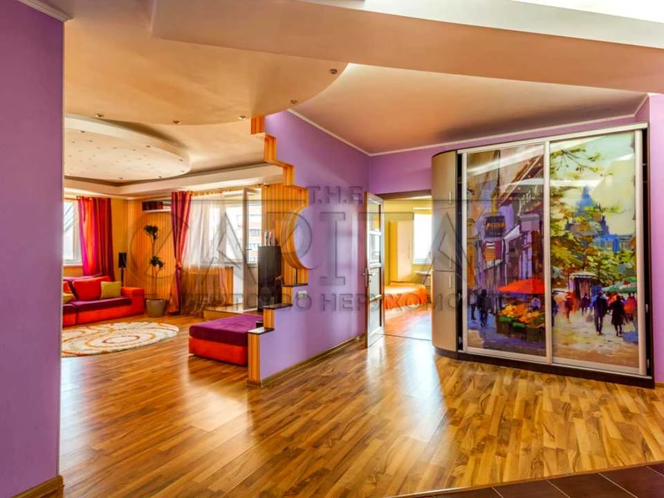 Apartment. Anna Akhmatova Street, Kyiv