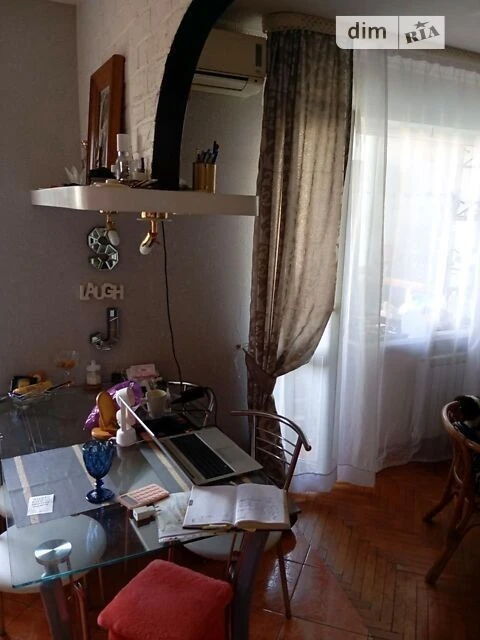 Sale of 1-room apartment 34 sq. m. on Vasylya Domanytskoho St. 10A