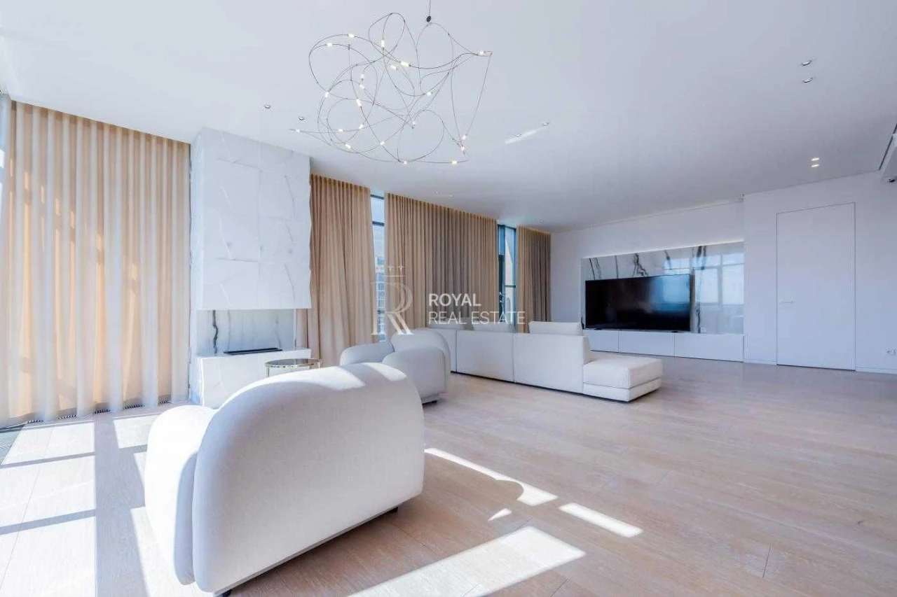 No Commission! Sale of an apartment 200 sq m in Novopecherski Lipky