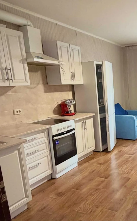 Sale of a large 1-bedroom apartment in the Navigátor residential complex